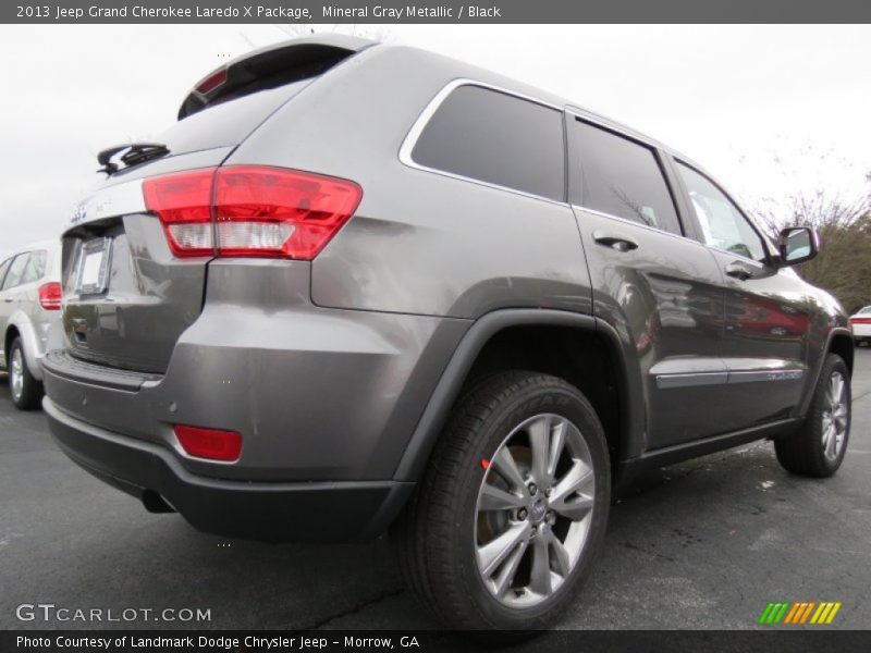 Mineral Gray Metallic / Black 2013 Jeep Grand Cherokee Laredo X Package
