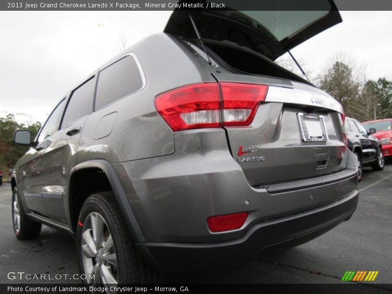 Mineral Gray Metallic / Black 2013 Jeep Grand Cherokee Laredo X Package