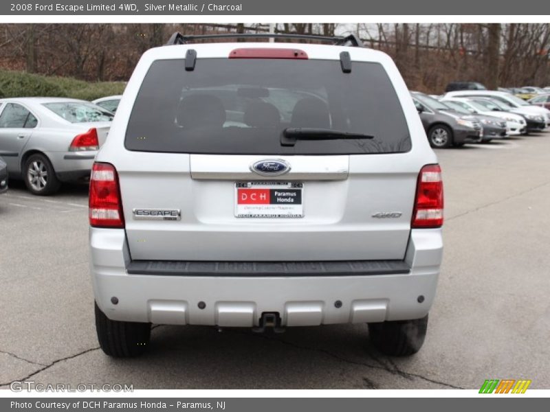 Silver Metallic / Charcoal 2008 Ford Escape Limited 4WD