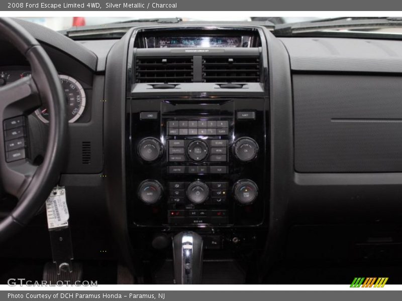 Silver Metallic / Charcoal 2008 Ford Escape Limited 4WD