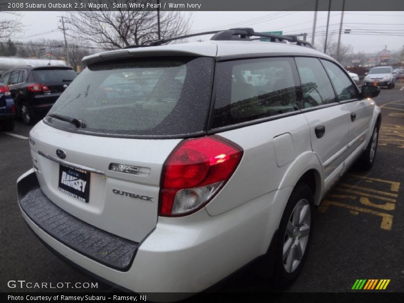 Satin White Pearl / Warm Ivory 2008 Subaru Outback 2.5i Wagon