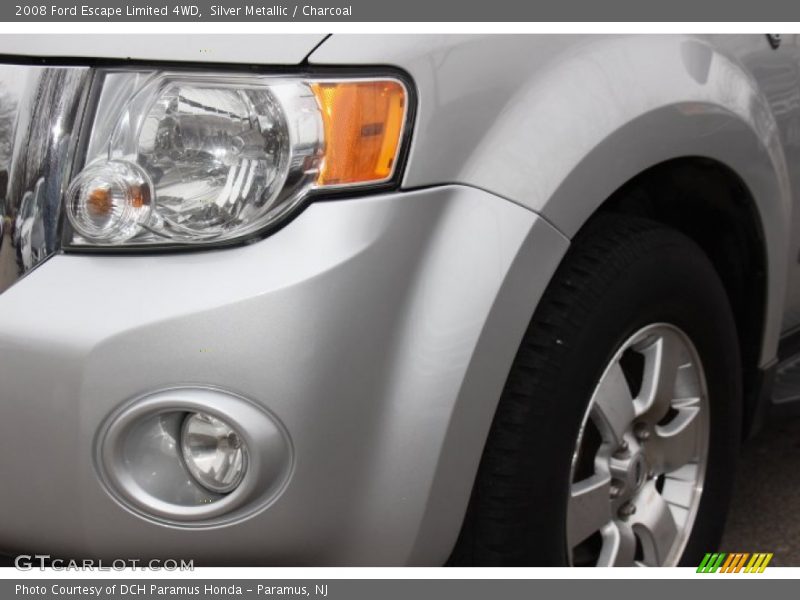 Silver Metallic / Charcoal 2008 Ford Escape Limited 4WD