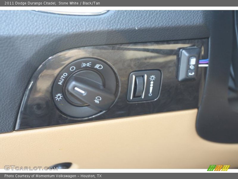 Stone White / Black/Tan 2011 Dodge Durango Citadel