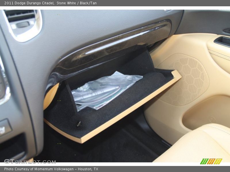 Stone White / Black/Tan 2011 Dodge Durango Citadel