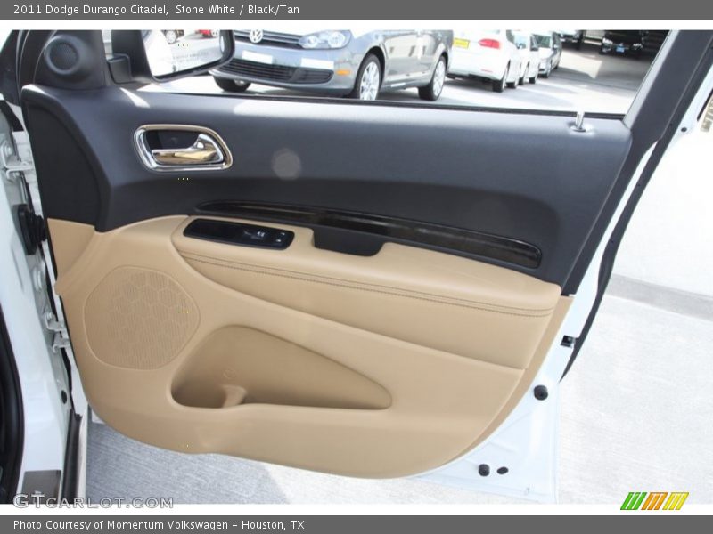 Stone White / Black/Tan 2011 Dodge Durango Citadel