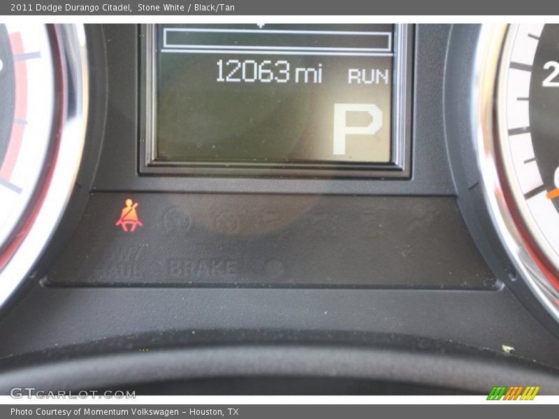 Stone White / Black/Tan 2011 Dodge Durango Citadel