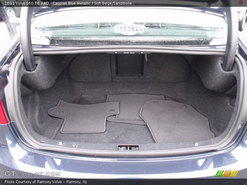 Caspian Blue Metallic / Soft Beige/Sandstone 2011 Volvo S60 T6 AWD