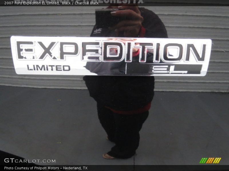 Black / Charcoal Black 2007 Ford Expedition EL Limited