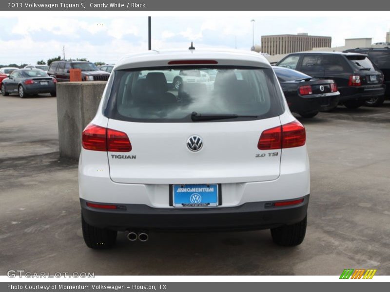 Candy White / Black 2013 Volkswagen Tiguan S