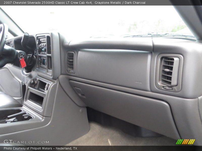 Graystone Metallic / Dark Charcoal 2007 Chevrolet Silverado 2500HD Classic LT Crew Cab 4x4