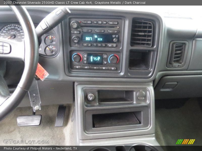 Graystone Metallic / Dark Charcoal 2007 Chevrolet Silverado 2500HD Classic LT Crew Cab 4x4