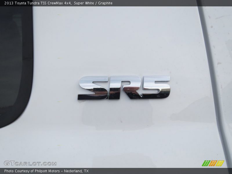 Super White / Graphite 2013 Toyota Tundra TSS CrewMax 4x4