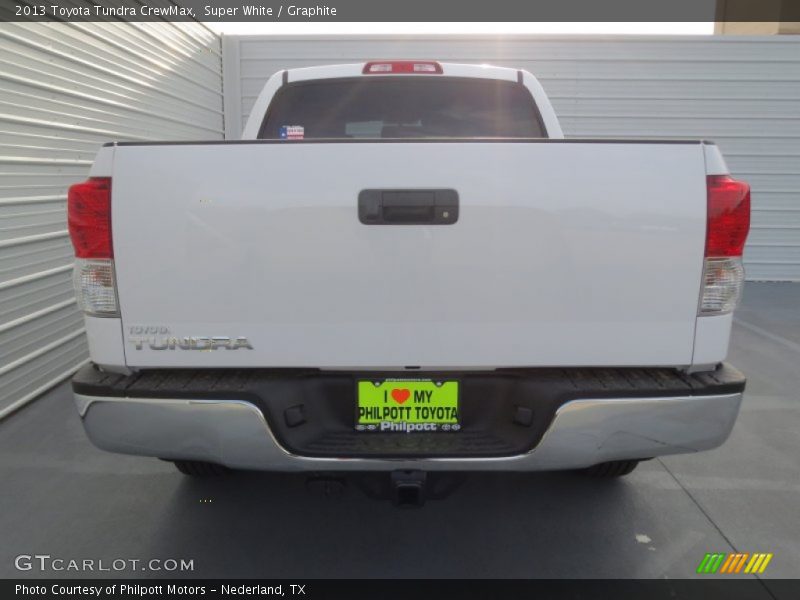 Super White / Graphite 2013 Toyota Tundra CrewMax