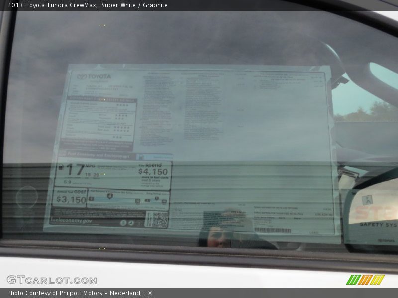Super White / Graphite 2013 Toyota Tundra CrewMax