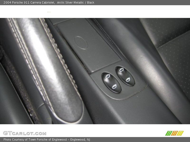 Arctic Silver Metallic / Black 2004 Porsche 911 Carrera Cabriolet