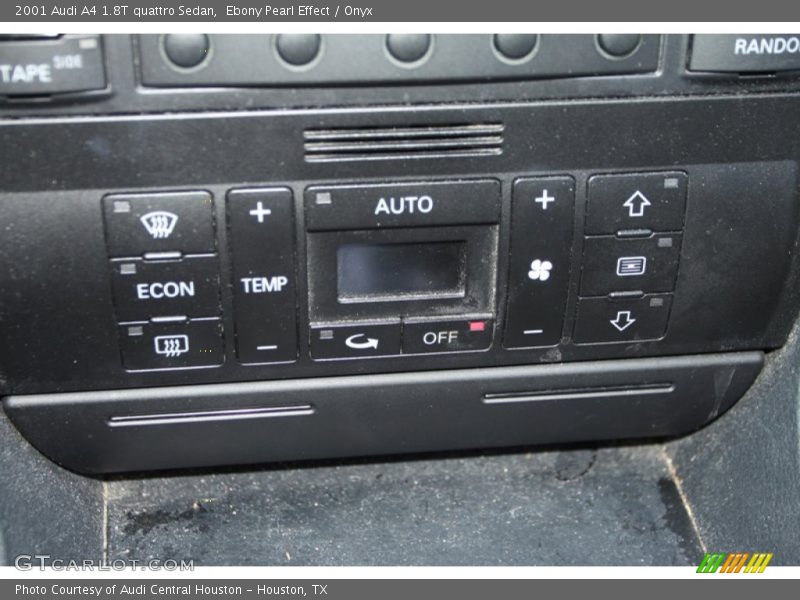 Controls of 2001 A4 1.8T quattro Sedan