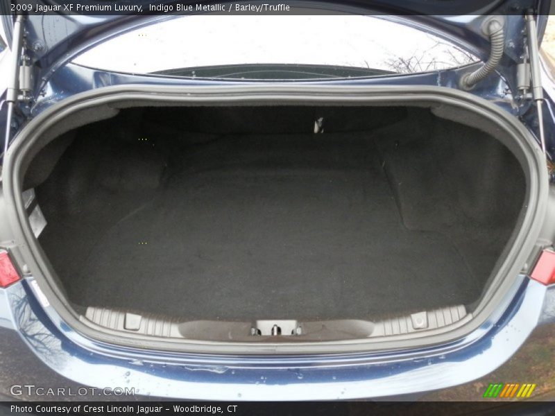 Indigo Blue Metallic / Barley/Truffle 2009 Jaguar XF Premium Luxury