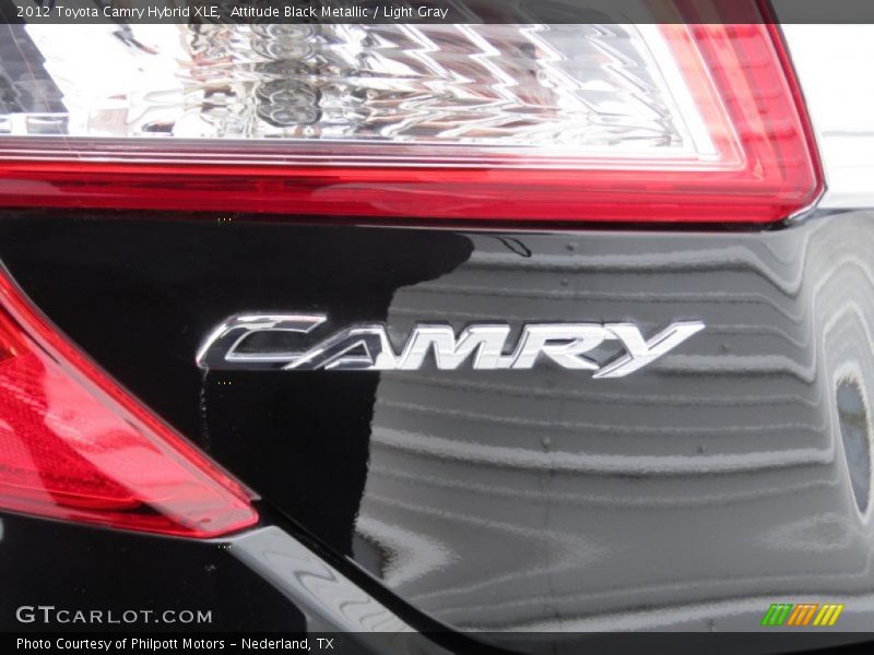 Attitude Black Metallic / Light Gray 2012 Toyota Camry Hybrid XLE