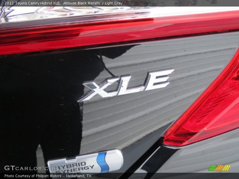 Attitude Black Metallic / Light Gray 2012 Toyota Camry Hybrid XLE