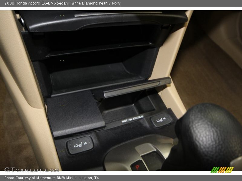White Diamond Pearl / Ivory 2008 Honda Accord EX-L V6 Sedan