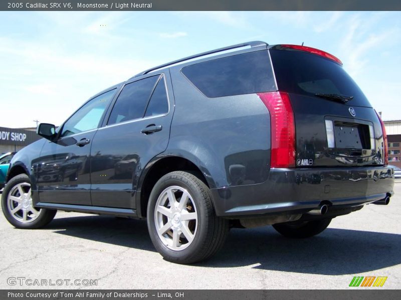 Moonstone / Light Neutral 2005 Cadillac SRX V6