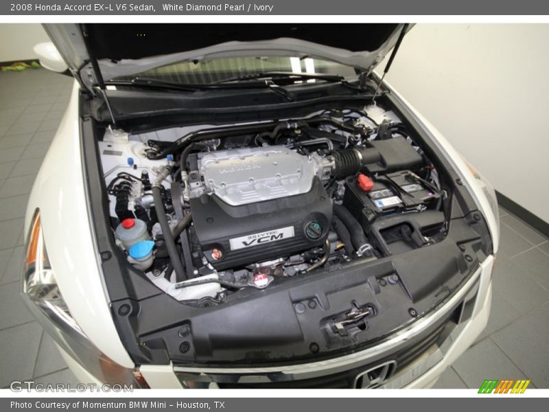 White Diamond Pearl / Ivory 2008 Honda Accord EX-L V6 Sedan