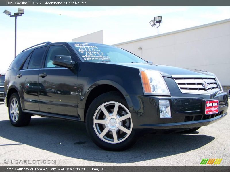 Moonstone / Light Neutral 2005 Cadillac SRX V6