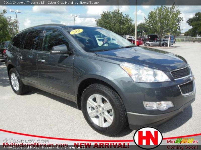 Cyber Gray Metallic / Ebony/Ebony 2011 Chevrolet Traverse LT