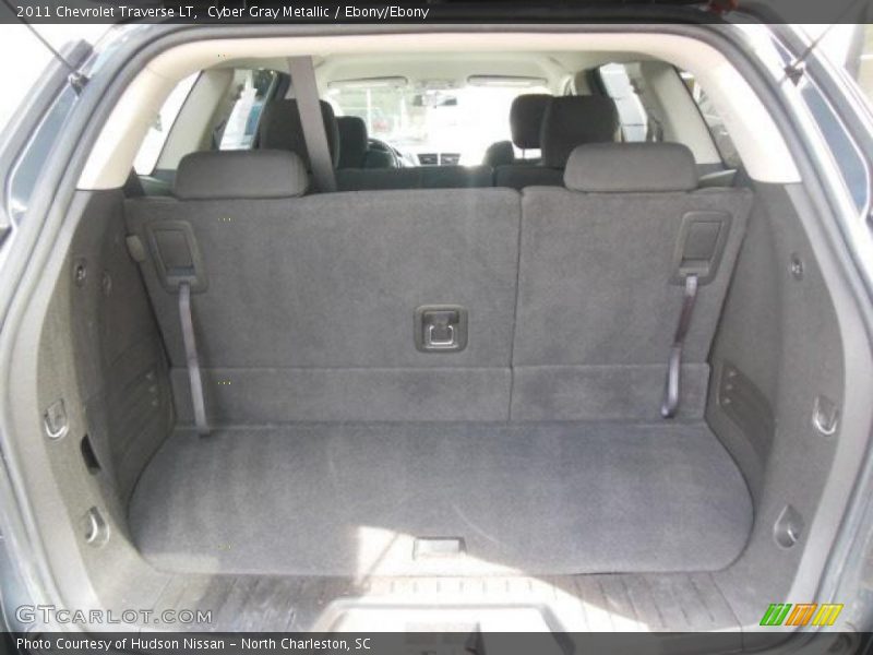 Cyber Gray Metallic / Ebony/Ebony 2011 Chevrolet Traverse LT