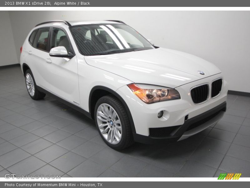 Alpine White / Black 2013 BMW X1 sDrive 28i