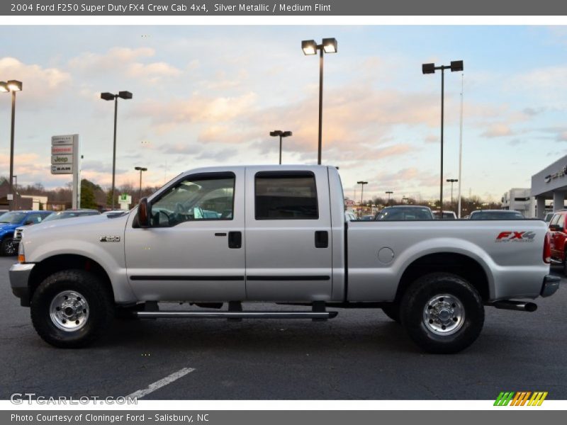 Silver Metallic / Medium Flint 2004 Ford F250 Super Duty FX4 Crew Cab 4x4