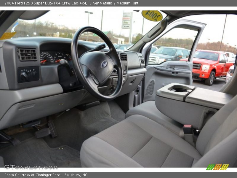 Silver Metallic / Medium Flint 2004 Ford F250 Super Duty FX4 Crew Cab 4x4