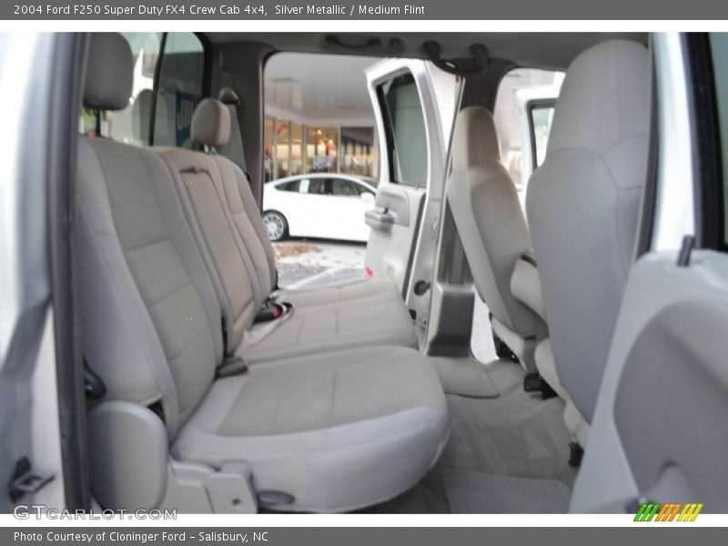 Silver Metallic / Medium Flint 2004 Ford F250 Super Duty FX4 Crew Cab 4x4