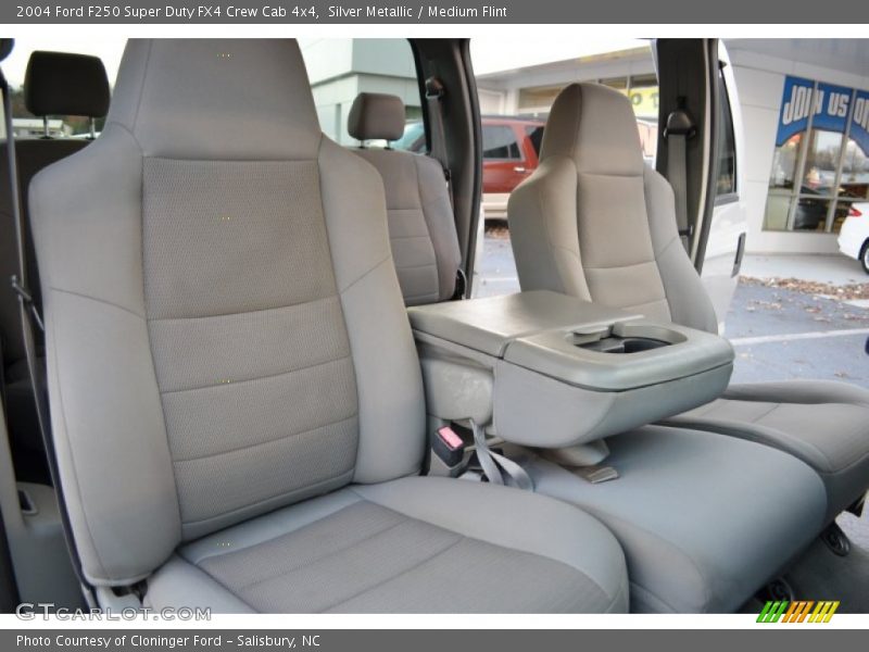 Silver Metallic / Medium Flint 2004 Ford F250 Super Duty FX4 Crew Cab 4x4