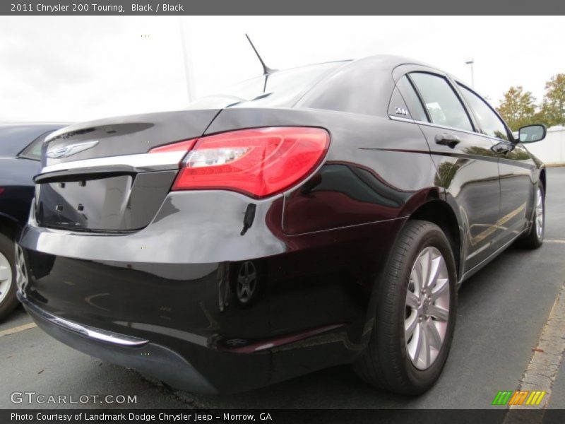 Black / Black 2011 Chrysler 200 Touring