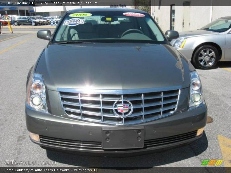 Titanium Metallic / Titanium 2006 Cadillac DTS Luxury