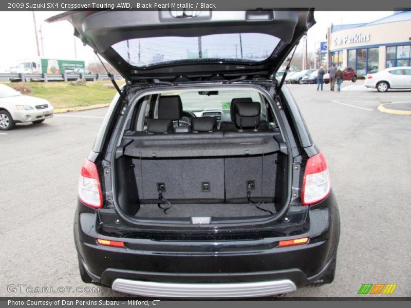 Black Pearl Metallic / Black 2009 Suzuki SX4 Crossover Touring AWD