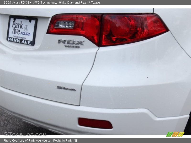 White Diamond Pearl / Taupe 2009 Acura RDX SH-AWD Technology