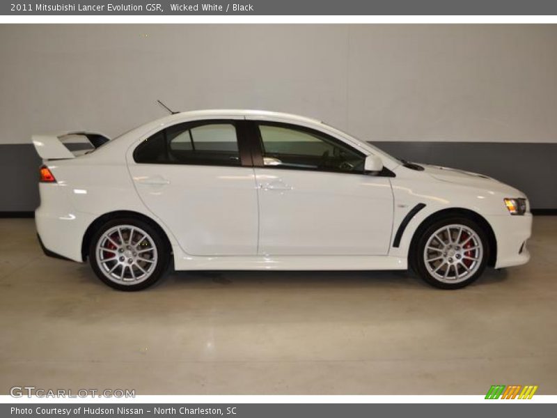 Wicked White / Black 2011 Mitsubishi Lancer Evolution GSR