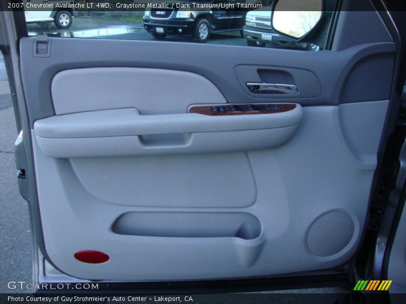 Graystone Metallic / Dark Titanium/Light Titanium 2007 Chevrolet Avalanche LT 4WD