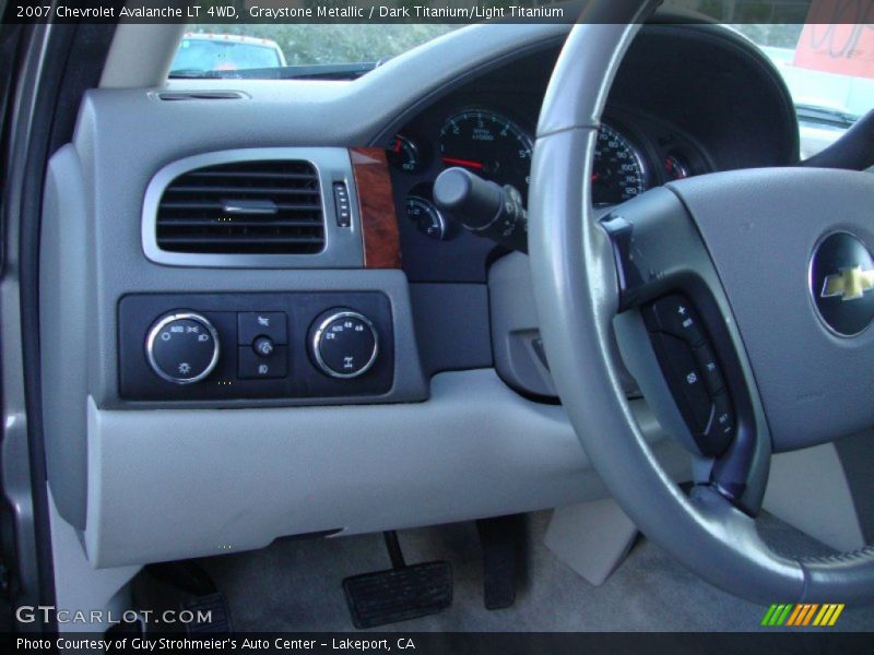 Graystone Metallic / Dark Titanium/Light Titanium 2007 Chevrolet Avalanche LT 4WD
