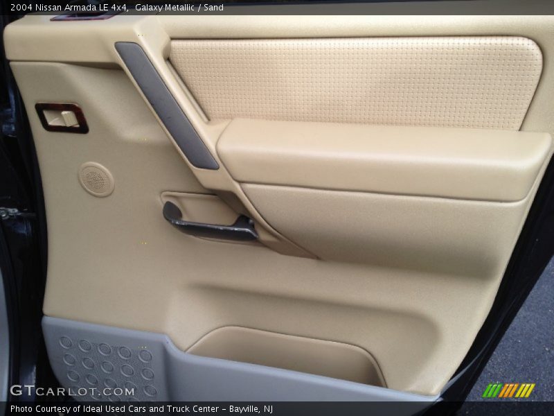 Galaxy Metallic / Sand 2004 Nissan Armada LE 4x4