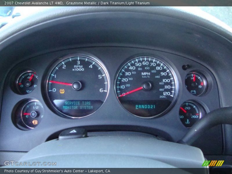 Graystone Metallic / Dark Titanium/Light Titanium 2007 Chevrolet Avalanche LT 4WD