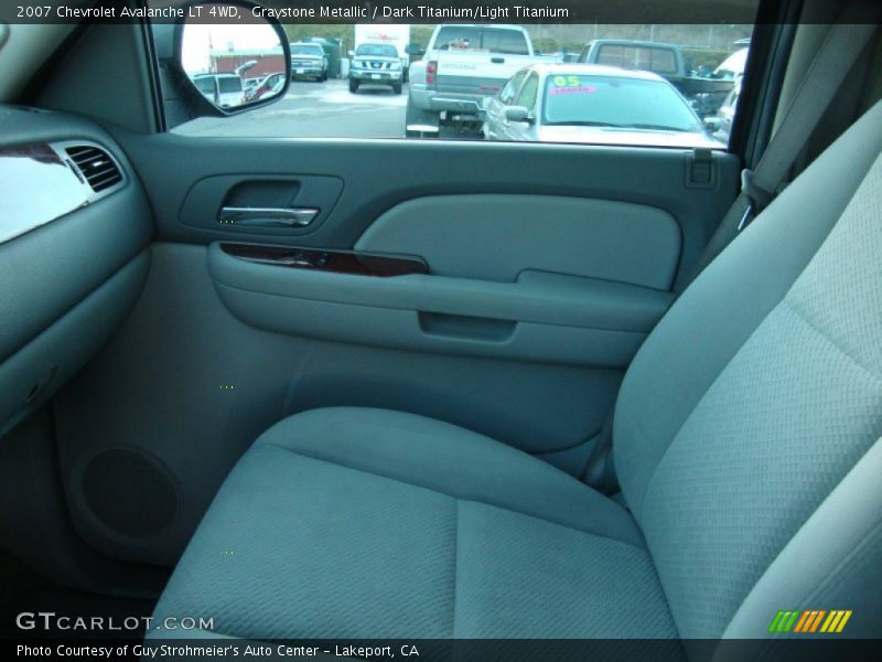 Graystone Metallic / Dark Titanium/Light Titanium 2007 Chevrolet Avalanche LT 4WD