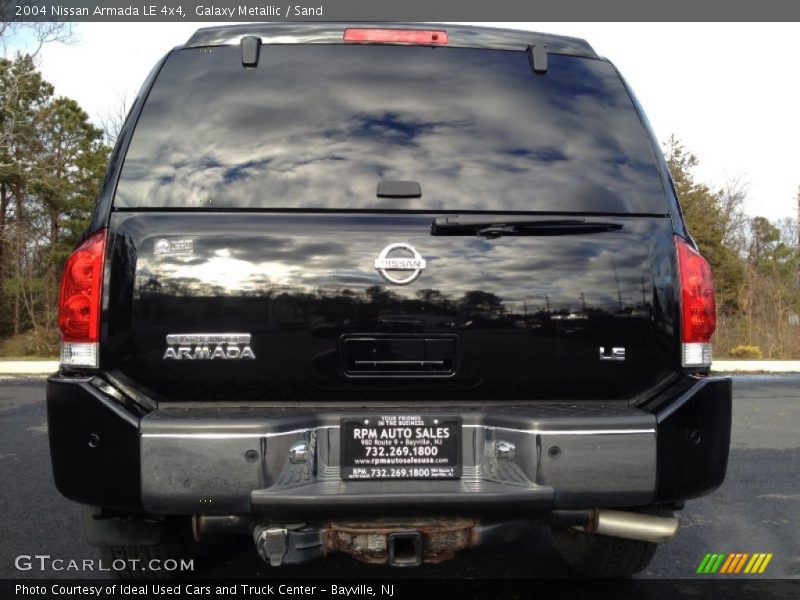 Galaxy Metallic / Sand 2004 Nissan Armada LE 4x4