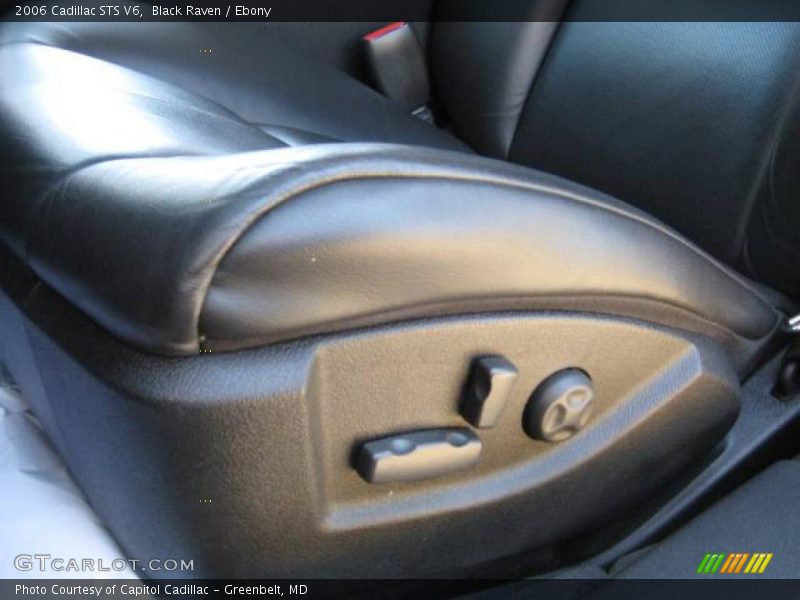Black Raven / Ebony 2006 Cadillac STS V6