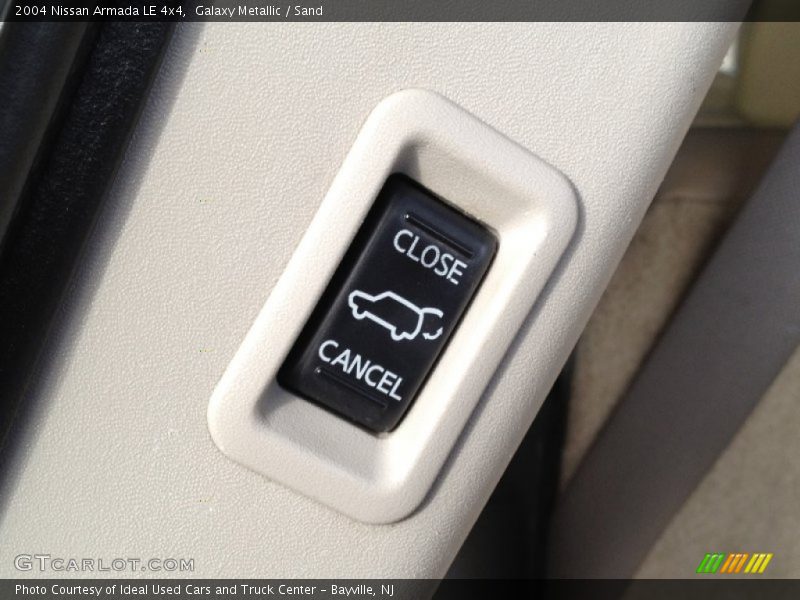 Galaxy Metallic / Sand 2004 Nissan Armada LE 4x4
