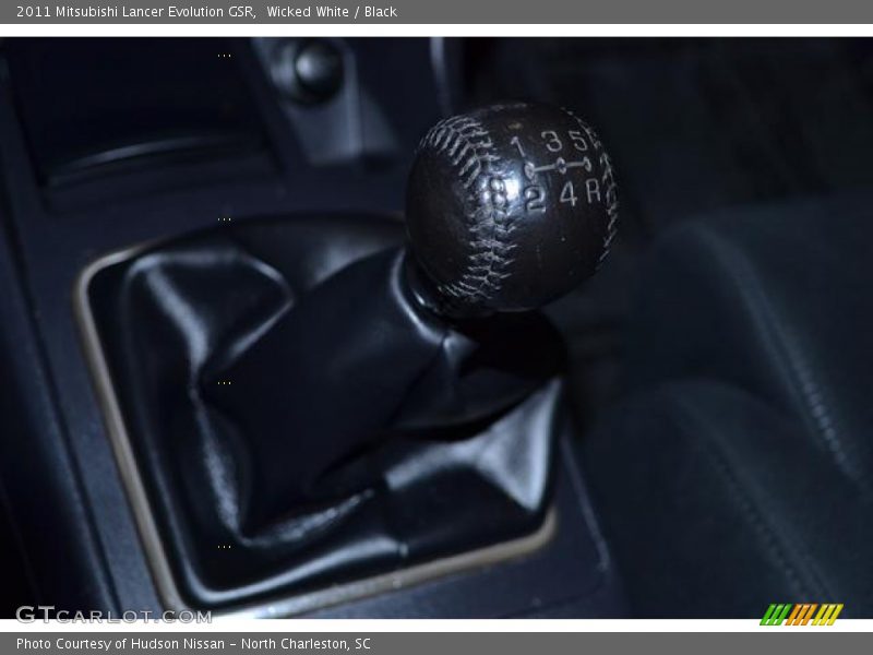 Wicked White / Black 2011 Mitsubishi Lancer Evolution GSR