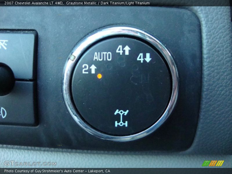 Graystone Metallic / Dark Titanium/Light Titanium 2007 Chevrolet Avalanche LT 4WD