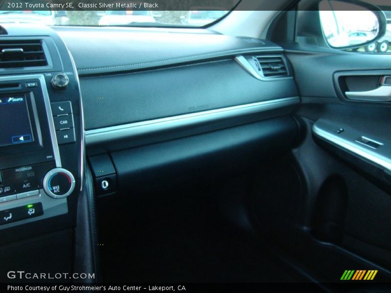 Classic Silver Metallic / Black 2012 Toyota Camry SE